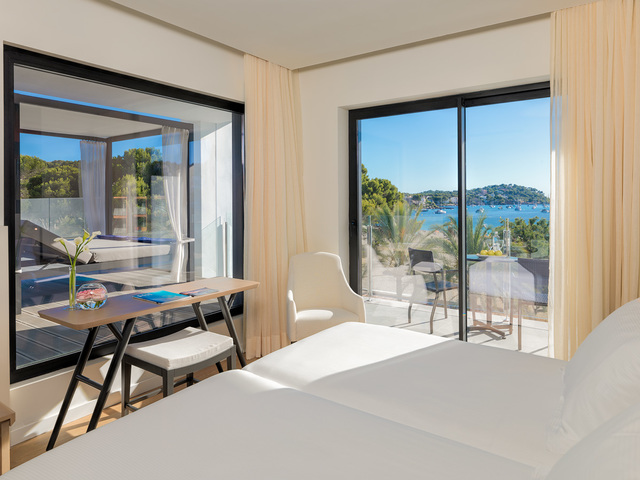 фото отеля H10 Casa del Mar (ex. H10 Playas de Mallorca; Hesperia Playas De Mallorca) изображение №13