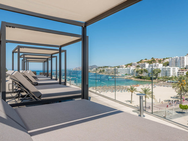 фото H10 Casa del Mar (ex. H10 Playas de Mallorca; Hesperia Playas De Mallorca) изображение №2