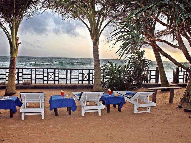 фотографии Dalawella Beach Resort изображение №12