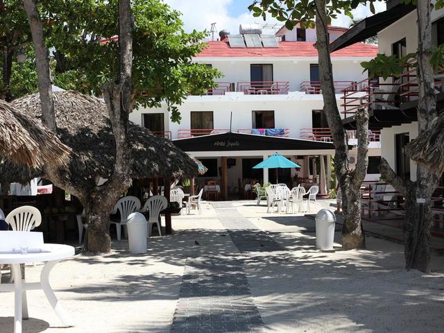 фото отеля Zapata изображение №1