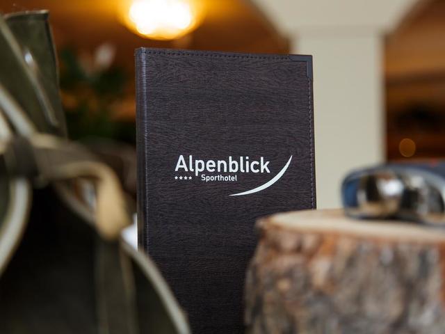 фотографии отеля Sporthotel Alpenblick изображение №11