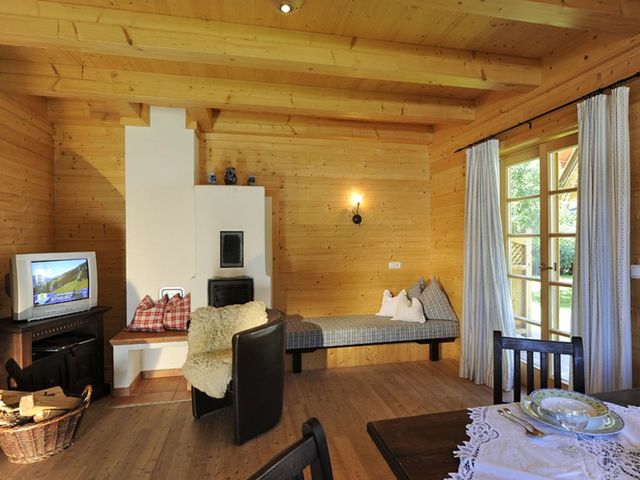 фотографии отеля Hubers Chalets изображение №3