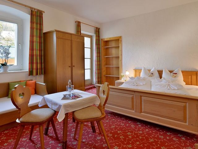 фото Posthotel Mayrhofen (ех.Hotel Garni Postschlossl) изображение №30