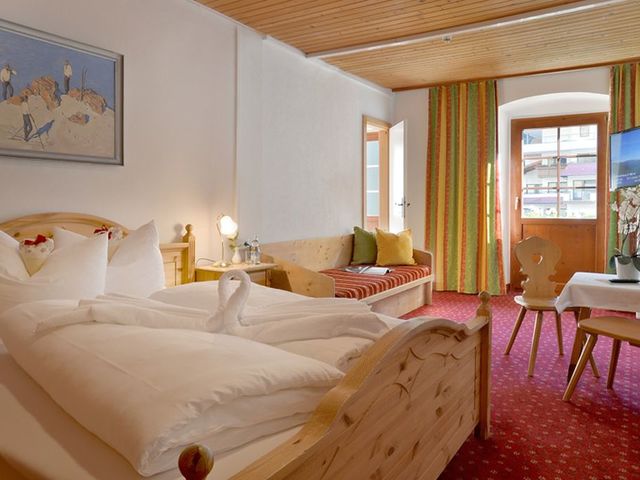 фото отеля Posthotel Mayrhofen (ех.Hotel Garni Postschlossl) изображение №21