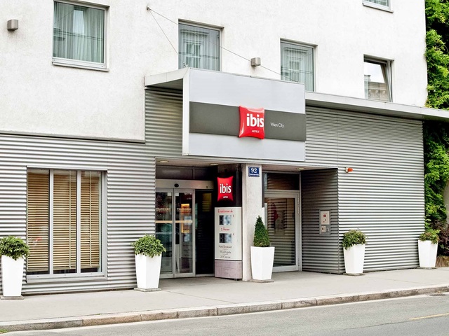 фотографии отеля Ibis Wien City (ex. Ibis Wien Schoenbrunnerstrasse) изображение №31