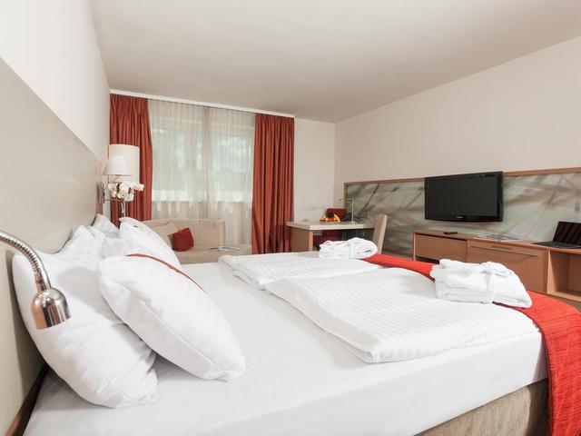 фотографии отеля FourSide Hotel & Suites Vienna (ex. Ramada Hotel & Suites Vienna) изображение №47