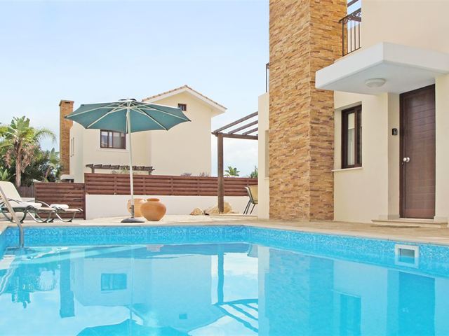 фотографии Villas2Let Agia Thekla изображение №32