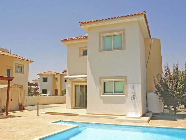 фото отеля Villas2Let Agia Thekla изображение №25