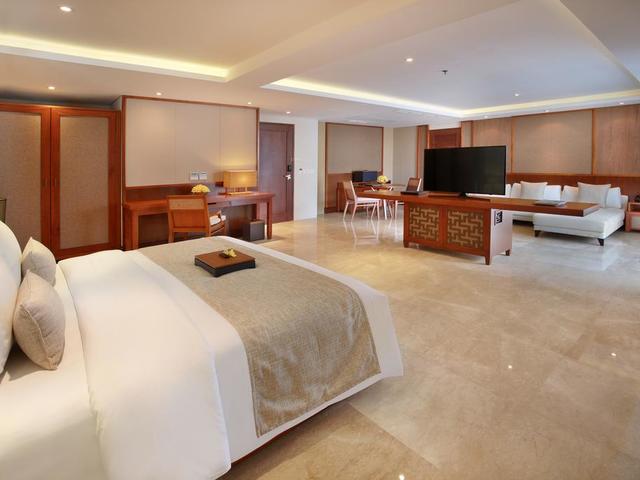 фото The Bandha Hotel & Suites изображение №42