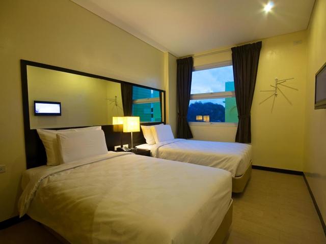фото отеля Go Hotels Bacolod изображение №37