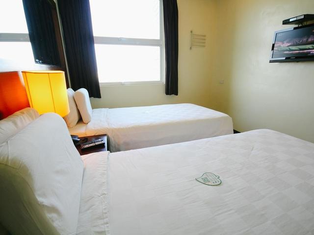 фото Go Hotels Bacolod изображение №18