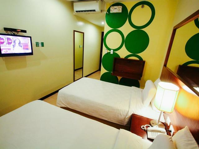 фото отеля Go Hotels Bacolod изображение №17