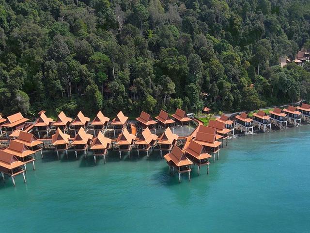 фотографии отеля Berjaya Langkawi Beach & SPA Resort изображение №11