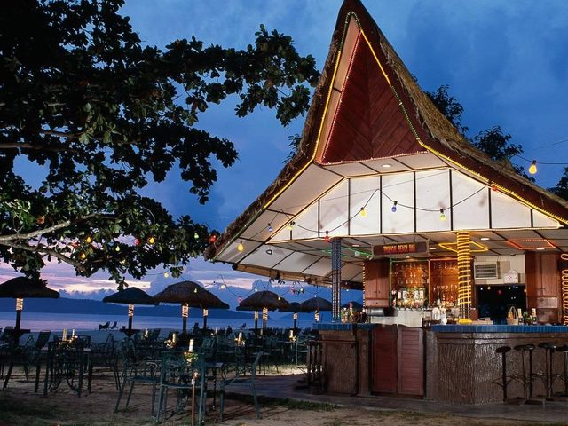 фотографии Holiday Villa Beach Resort & Spa Langkawi изображение №36
