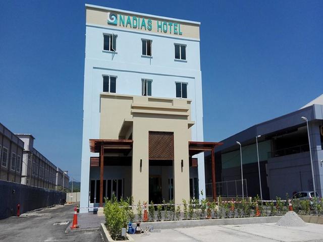 фото отеля Nadias Hotel Cenang изображение №1