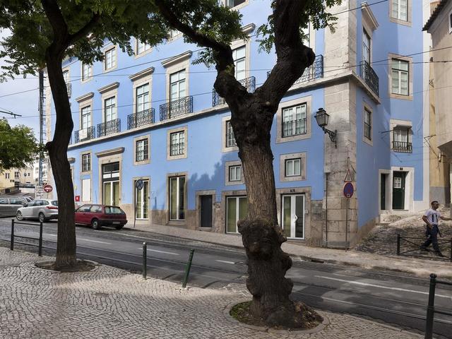 фотографии отеля Hello Lisbon Castelo Apartments изображение №15