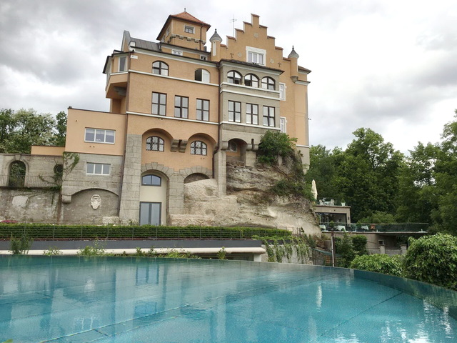 фото отеля Schloss Moenchstein изображение №29