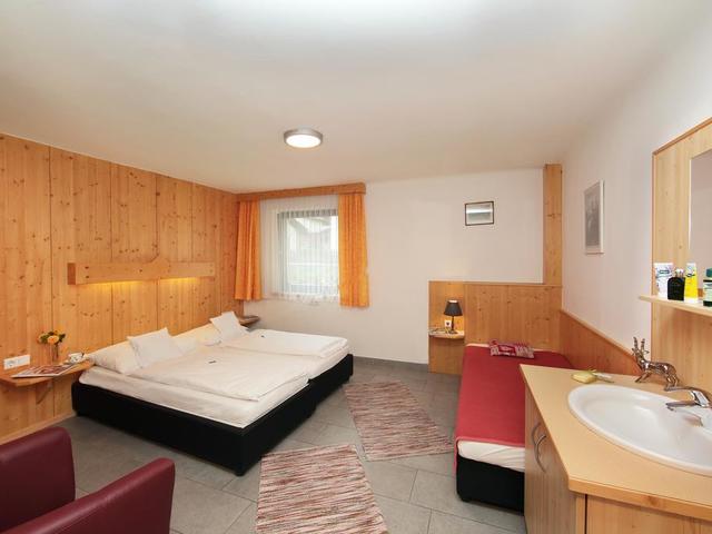 фото отеля Apartmenthaus Gotthard изображение №13