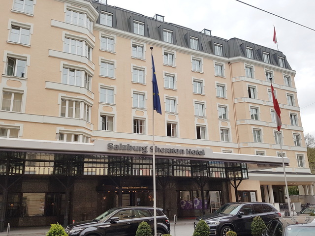 фото отеля Sheraton Grand Salzburg изображение №1