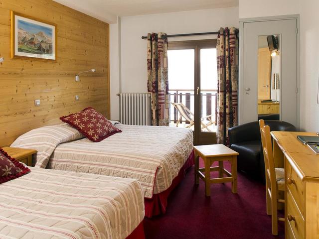 фото Hotel Le Castillan Alpe d`Huez изображение №10