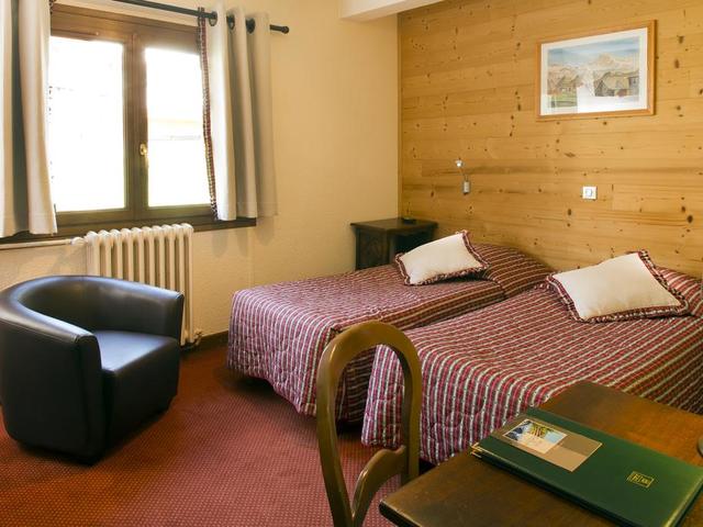 фото Hotel Le Castillan Alpe d`Huez изображение №2