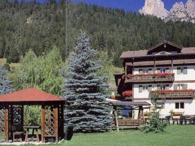 фотографии отеля Mary hotel Pera di Fassa изображение №3