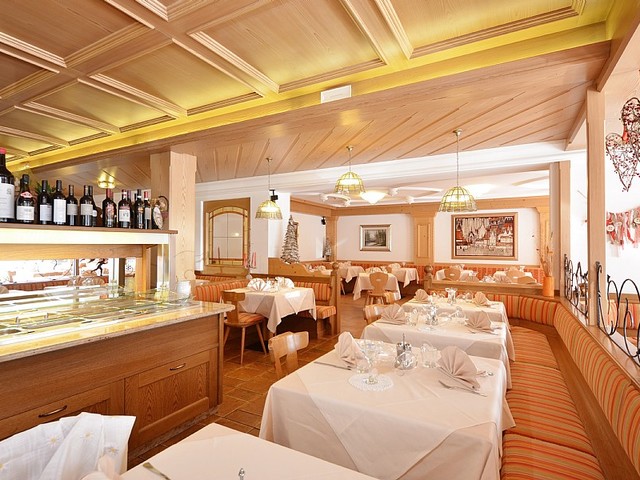 фото Hotel La Soldanella изображение №42