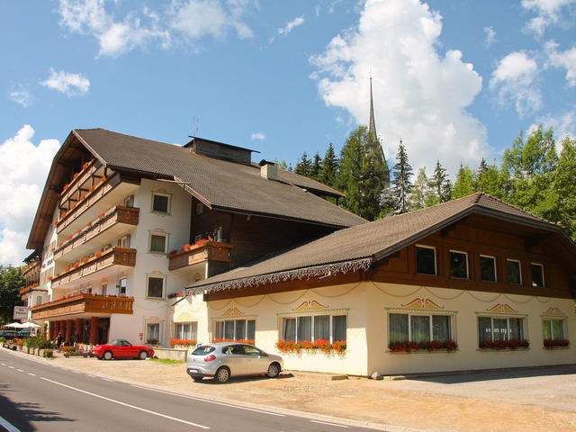 фото отеля Hotel Dolomiti изображение №33