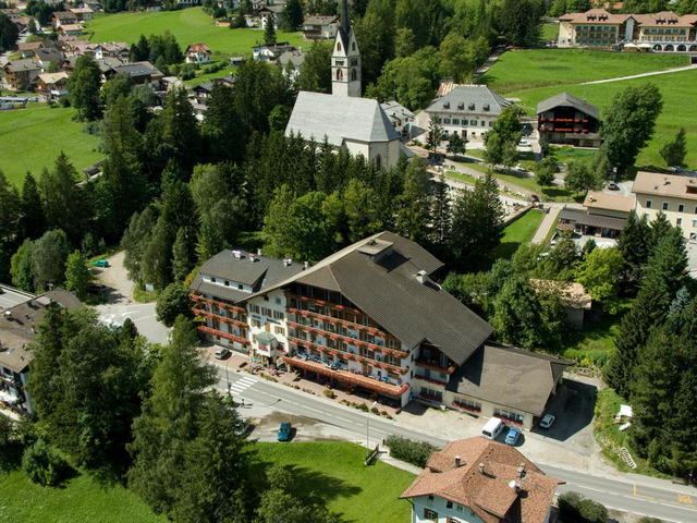 фотографии отеля Hotel Dolomiti изображение №23