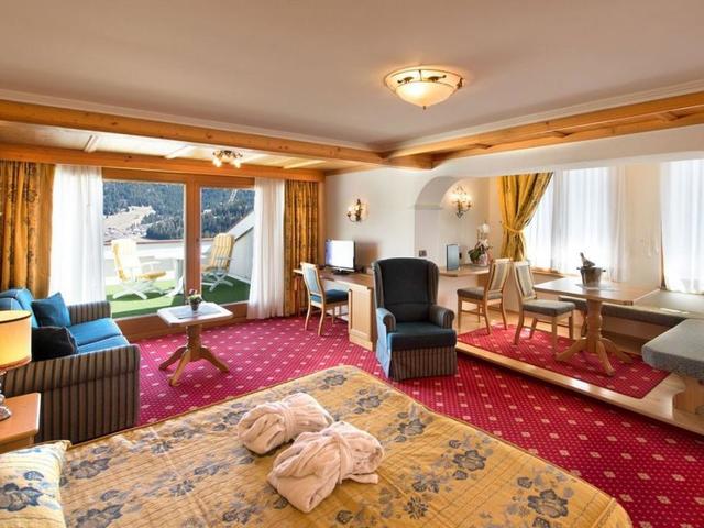 фотографии Alpen Hotel Corona изображение №4