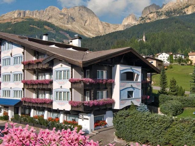 фото Alpen Hotel Corona изображение №2