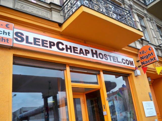 фото отеля Sleep Cheap Hostel изображение №1