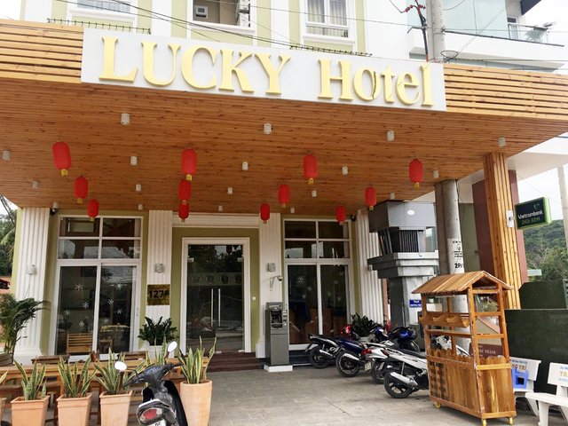 фото отеля Lucky Phu Quoc Hotel изображение №1