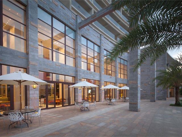 фото отеля Aloha Oceanfront Suite Resort (Annex Building) изображение №9