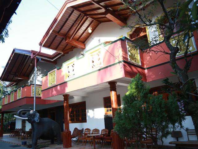 фотографии отеля Sumal Villa изображение №23