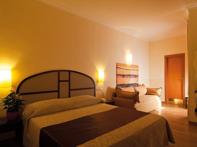 фото отеля Hotusa Hotels Novecento изображение №9