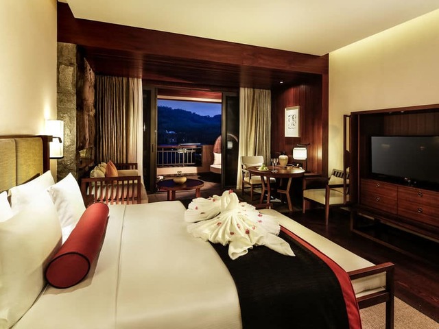 фотографии отеля DoubleTree Resort by Hilton Hotel Hainan - Qixianling Hot Spring изображение №15
