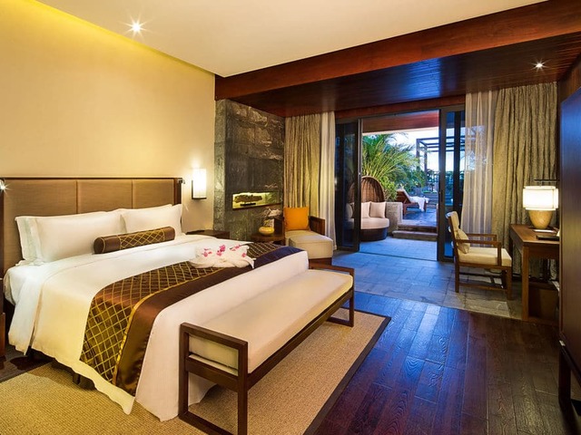 фото отеля DoubleTree Resort by Hilton Hotel Hainan - Qixianling Hot Spring изображение №13
