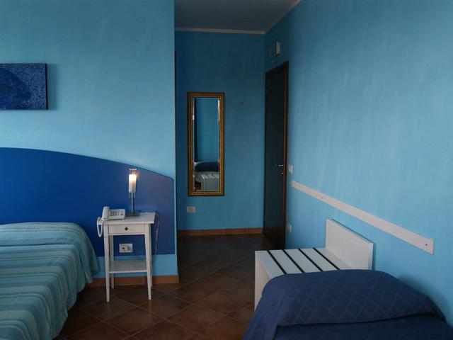 фотографии Hotel Oltremare изображение №12