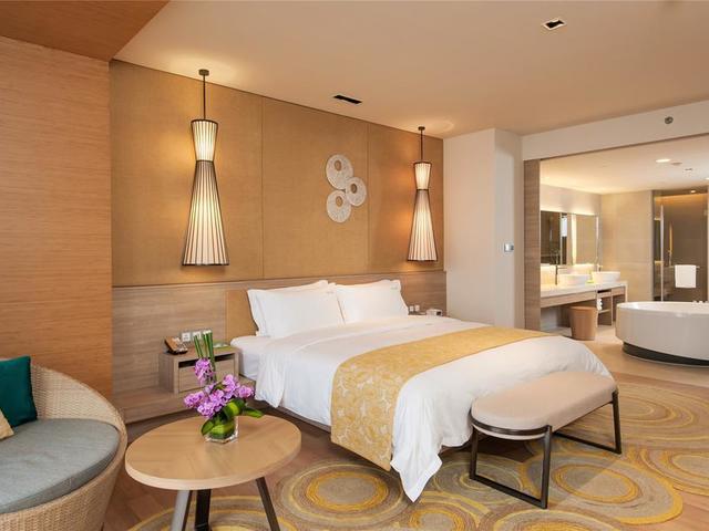 фотографии отеля Holiday Inn Resort Hainan Clear Water Bay изображение №3