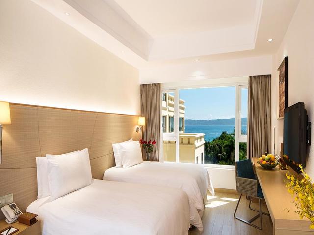 фотографии Ocean View Resort Yalong Bay (ex. Lan Resort Sanya; Holiday Inn Resort Yalong Bay Sanya) изображение №12