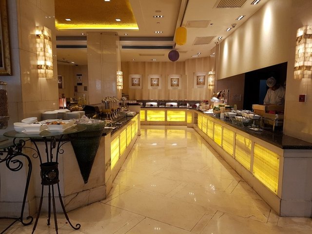 фото отеля Zhaolong Hotel изображение №5