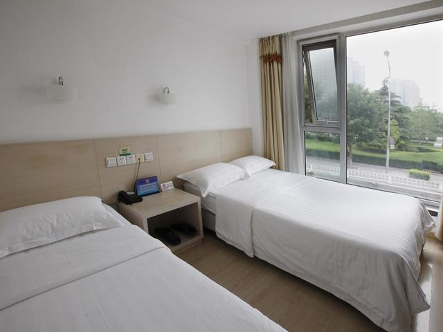 фотографии отеля Zhong An Inn (Dong Dan Hotel) изображение №3