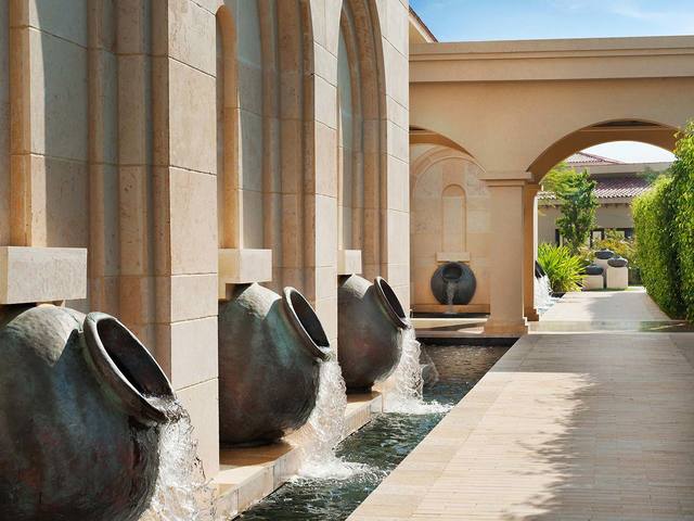 фото отеля The Royal Begonia, a Luxury Collection Resort изображение №53