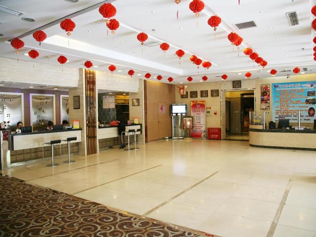 фото отеля Wancheng Huafu International Hotel изображение №9