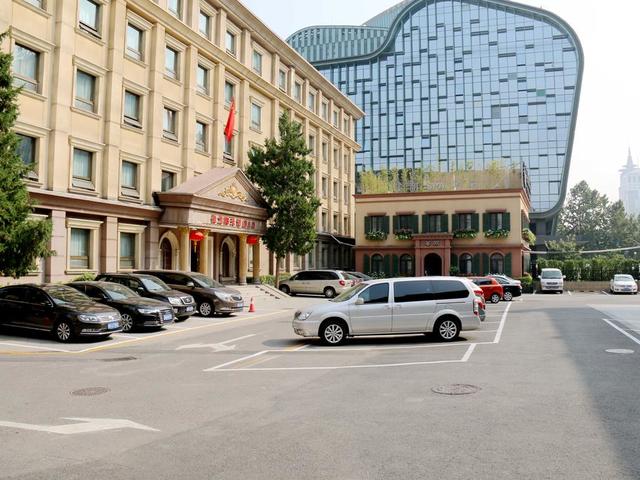 фотографии отеля Jialong Sunny Hotel изображение №7