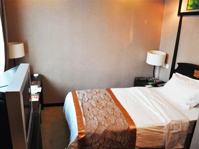 фото отеля Jianguo Hotspring Hotel Beijing изображение №21
