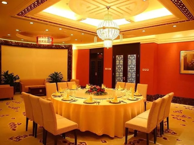 фото отеля Jinnian (ex. Shanxi) изображение №17