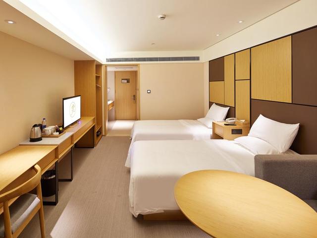 фото отеля JI Hotel 798 Art Zone Beijing (ех. Days Inn Business Place Yinfeng Beijing) изображение №25