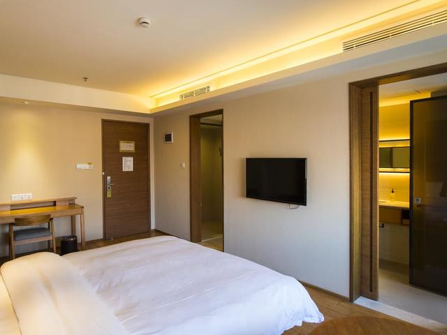 фото отеля JI Hotel 798 Art Zone Beijing (ех. Days Inn Business Place Yinfeng Beijing) изображение №17